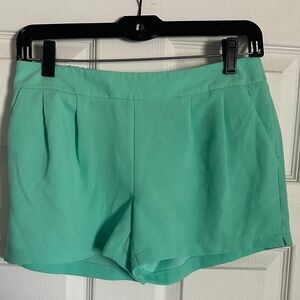 Vintage Women's Mint Green Tailored Shorts